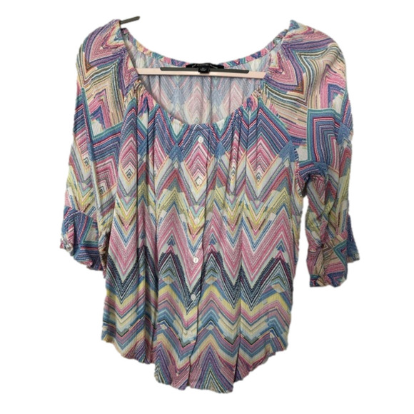 Zac & Rachel 3/4 Ruffle Sleeve Button Front Top - Picture 1 of 7